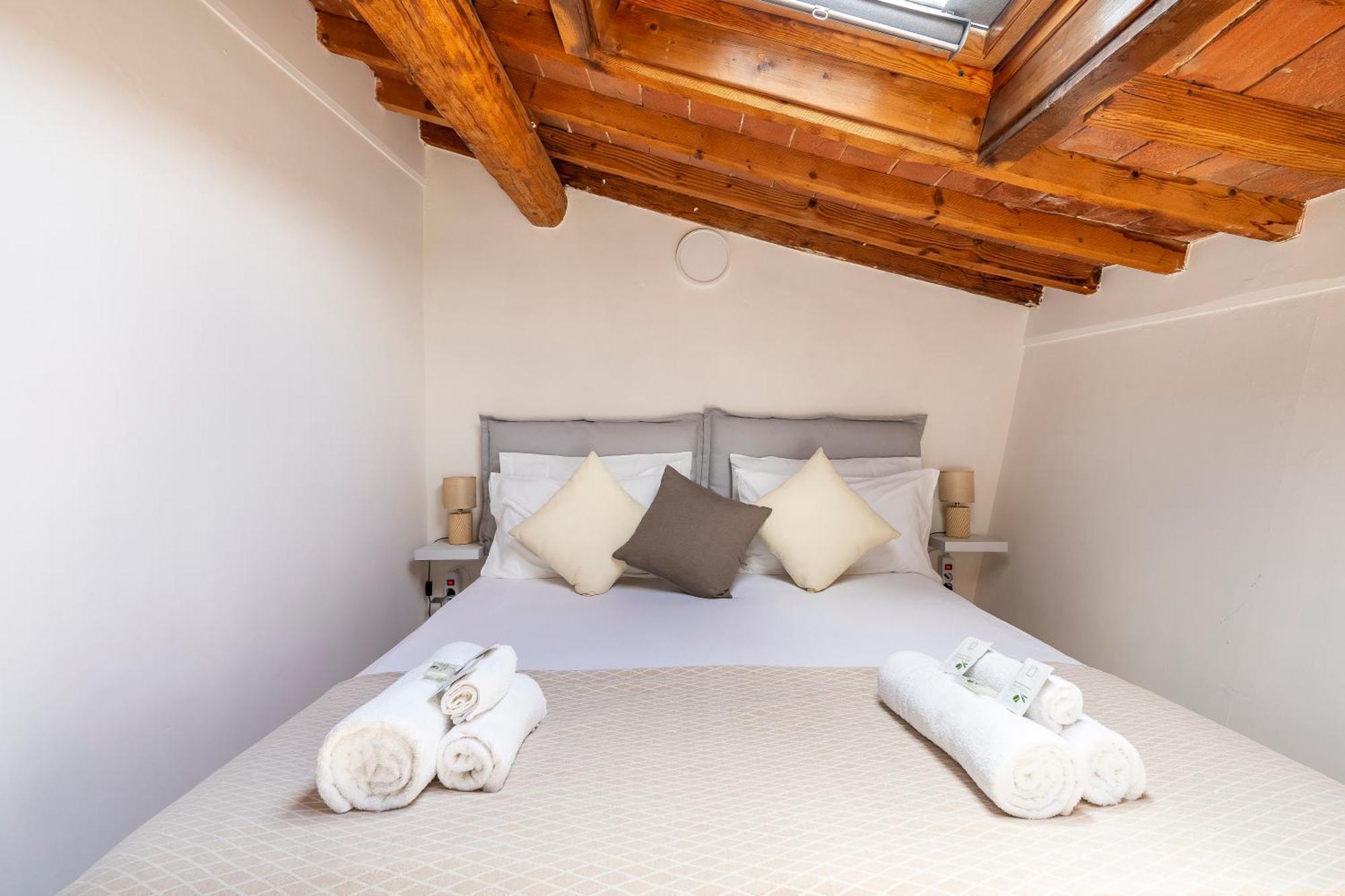 Piazza Santo Spirito Appartamento Con 2 Camere Matrimoniali Florenţa Exterior foto